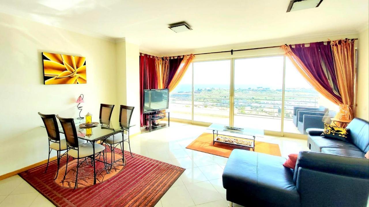 Apartmán Penthouse With Sea Views Albufeira Exteriér fotografie