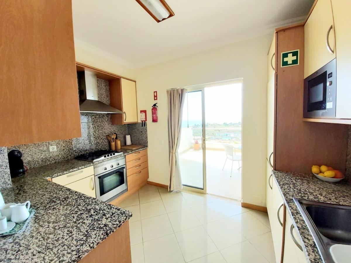 Apartmán Penthouse With Sea Views Albufeira Exteriér fotografie