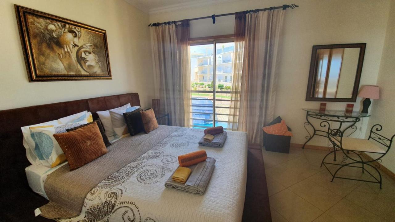 Apartmán Penthouse With Sea Views Albufeira Exteriér fotografie